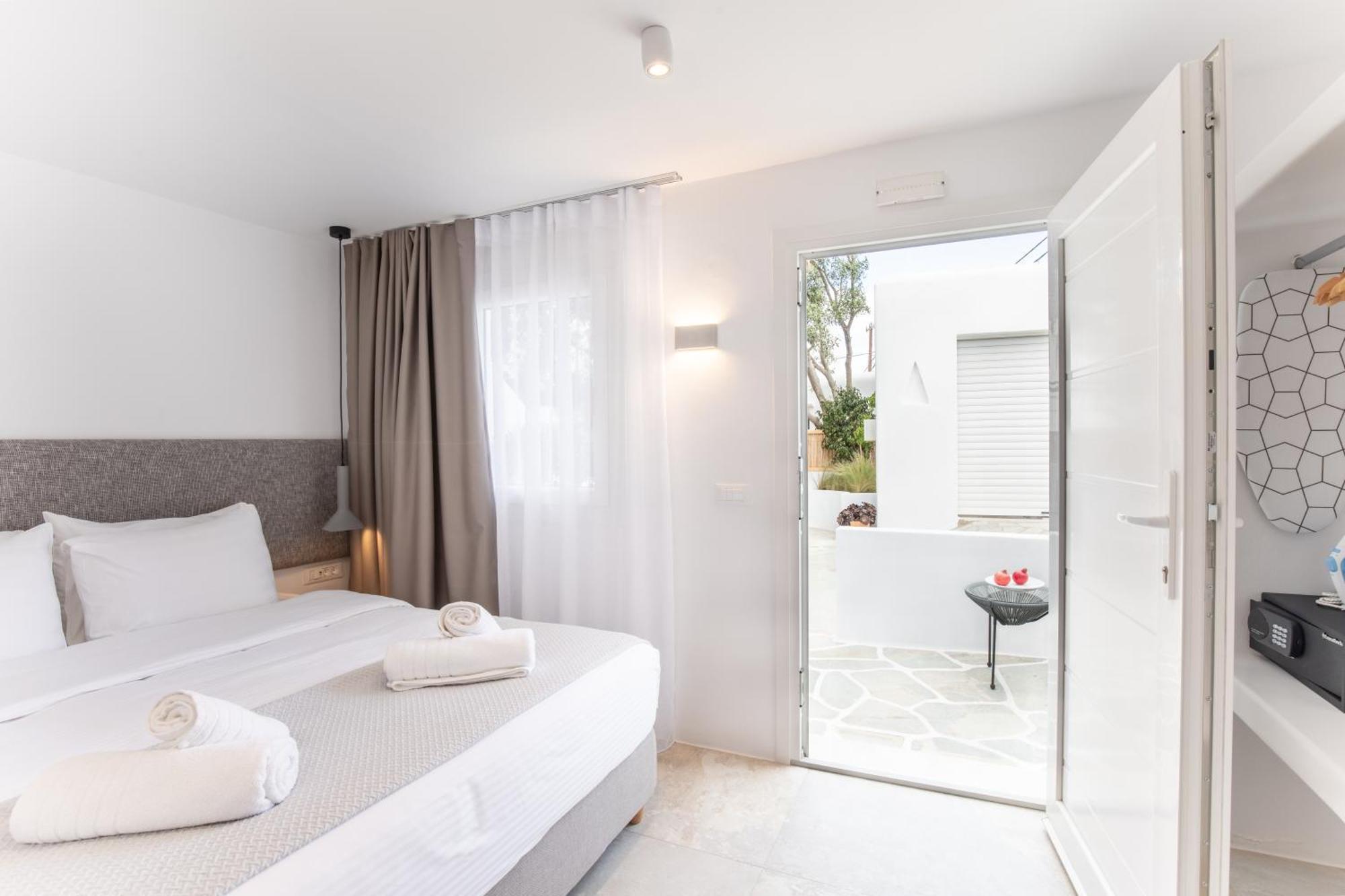 Mytheo Aparthotel Mykonos Town Bagian luar foto